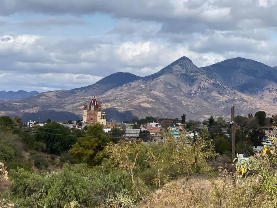 Invita Navarro a visitar el Museo de Arte Sacro del Mineral de la Luz