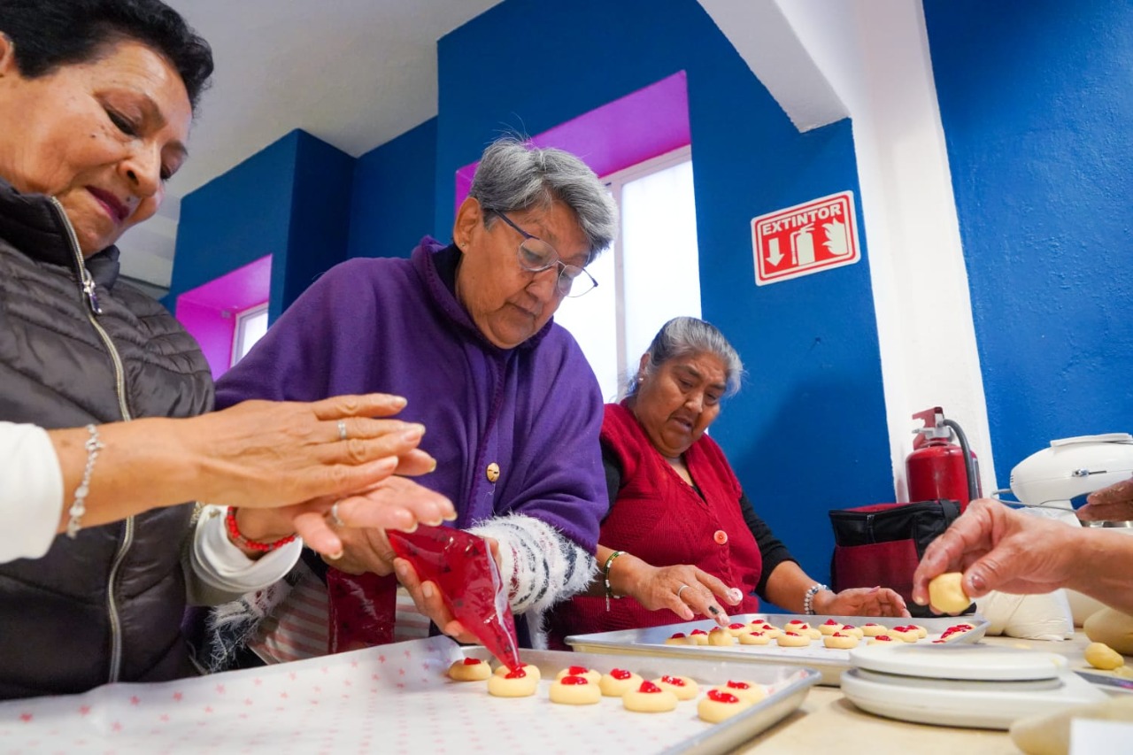 Apoya Samantha Smith economía de adultos mayores