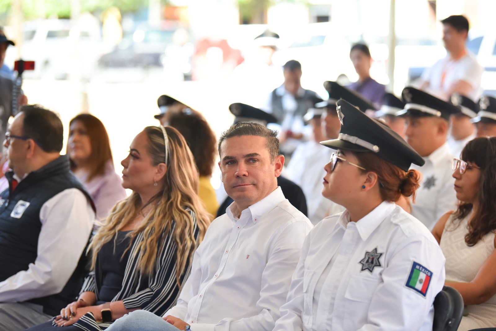 Entrega Navarro nuevo paquete de uniformes a elementos de la Policía ...