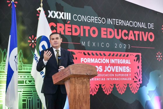 Llama Navarro a la juventud guanajuatense a luchar de frente y sin descanso por sus sueños
